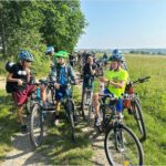 Cyklovýlet 5.A: Petrkov - Šmolovy - letiště - Papšíkov - Veselice -Perknov - Pelestrov - HB